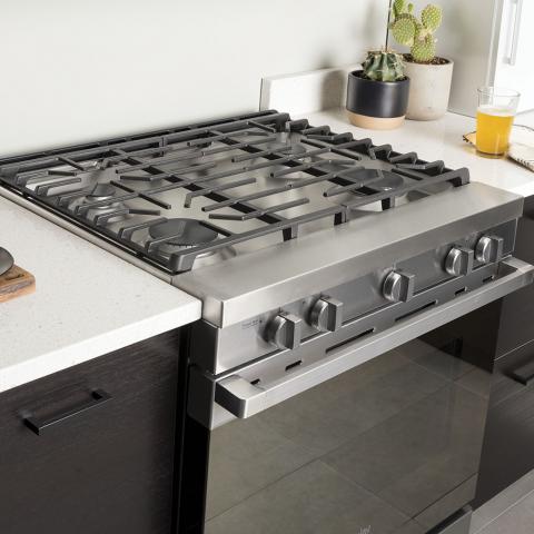 Haier 30" Gas Slide-In Gas Range with Wifi Stainless Steel